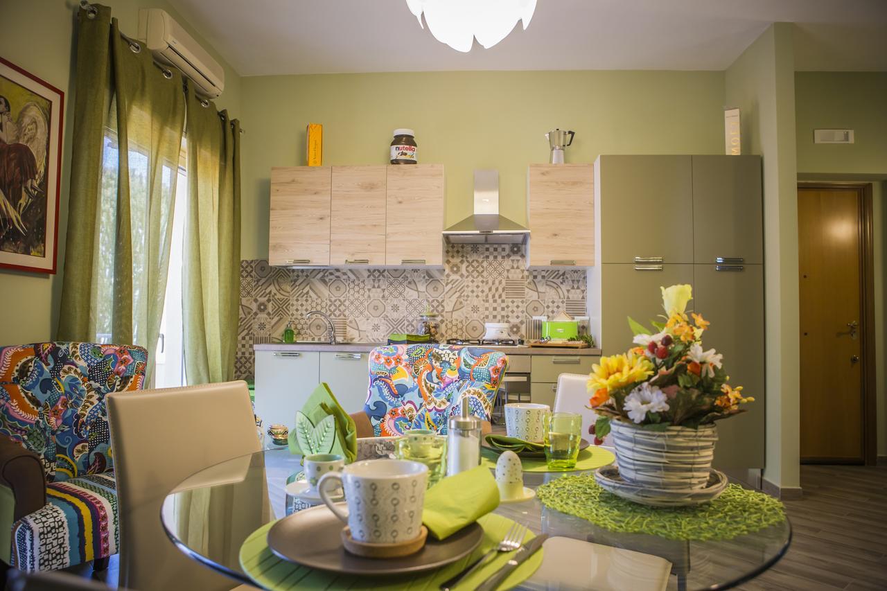Le Notti Di Morfeo Bed and Breakfast San Leone Exteriör bild