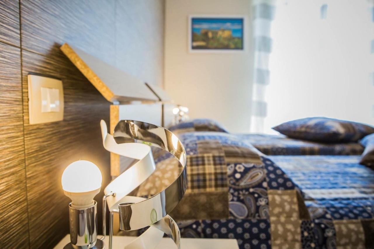 Le Notti Di Morfeo Bed and Breakfast San Leone Exteriör bild