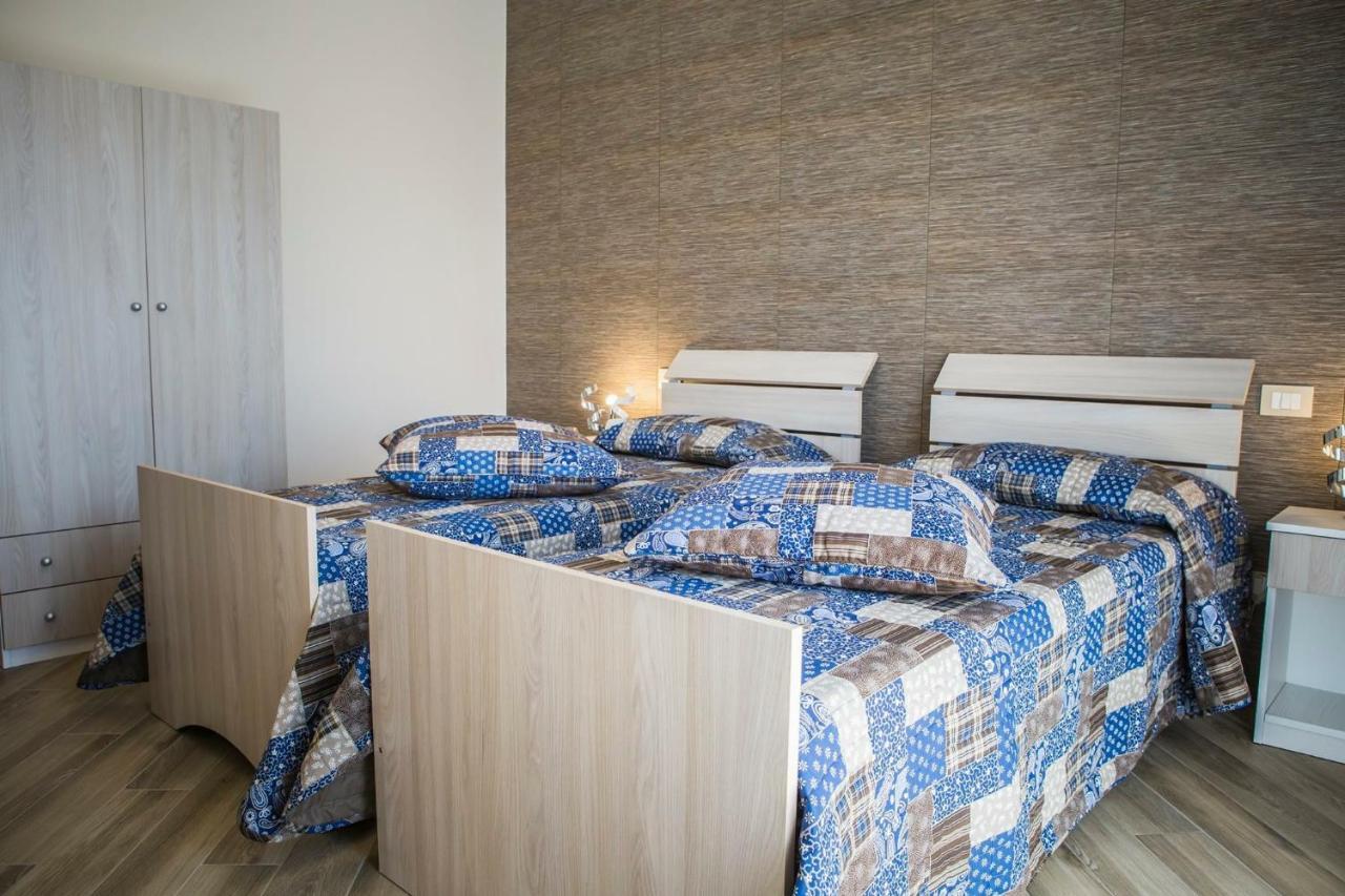 Le Notti Di Morfeo Bed and Breakfast San Leone Exteriör bild